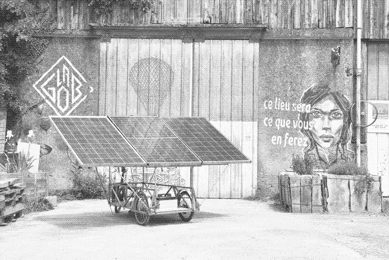 Remorque_genrateur_solaire_ charrette vélo cargo bretagne DSC_0363petit-1024x1024.jpg